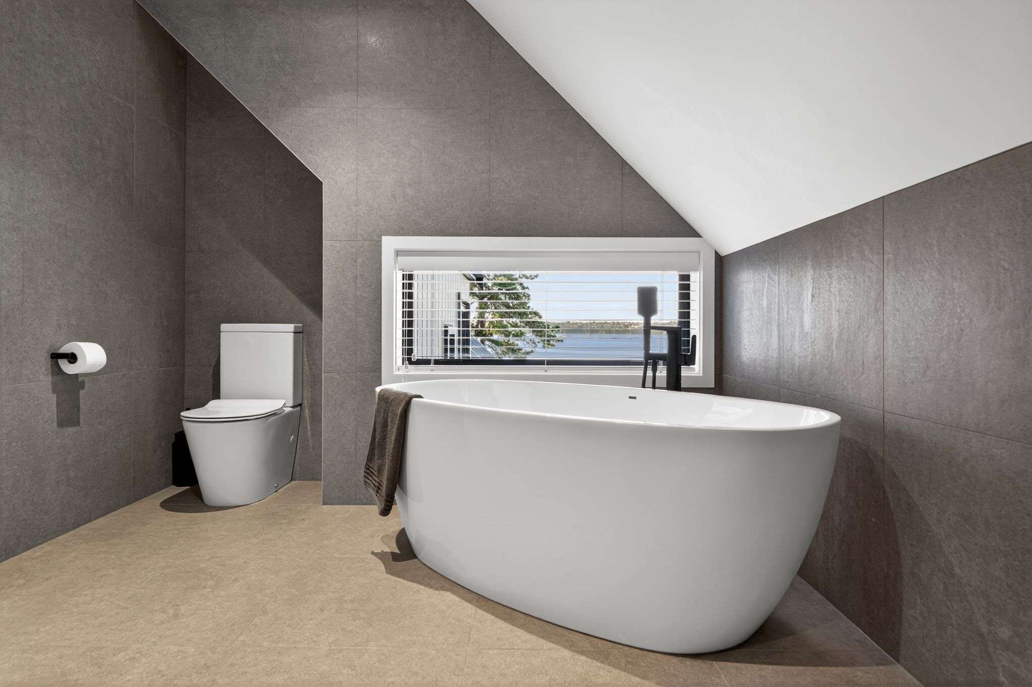 52A Silverton Avenue, Wai O Taiki Bay, Auckland