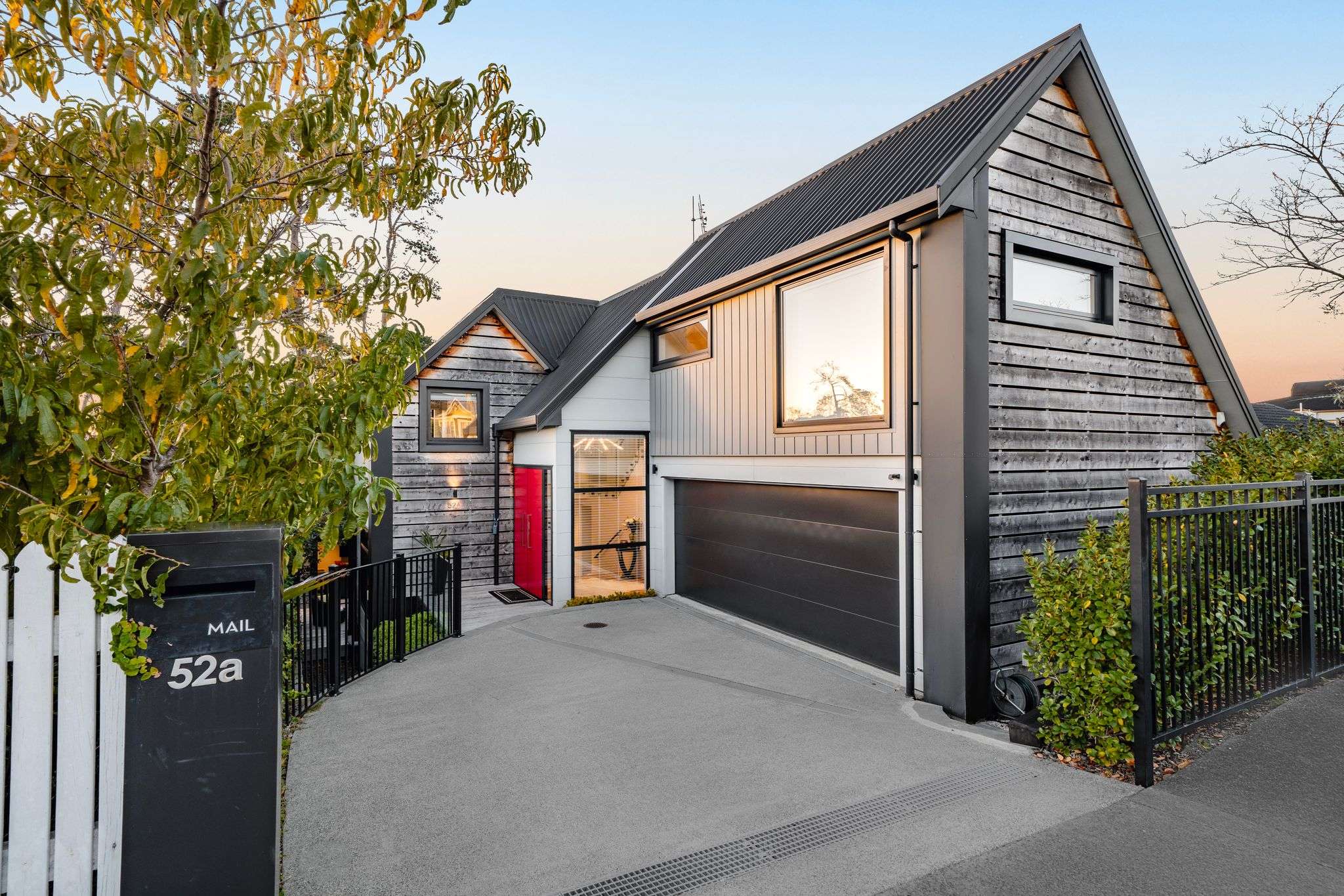52A Silverton Avenue, Wai O Taiki Bay, Auckland